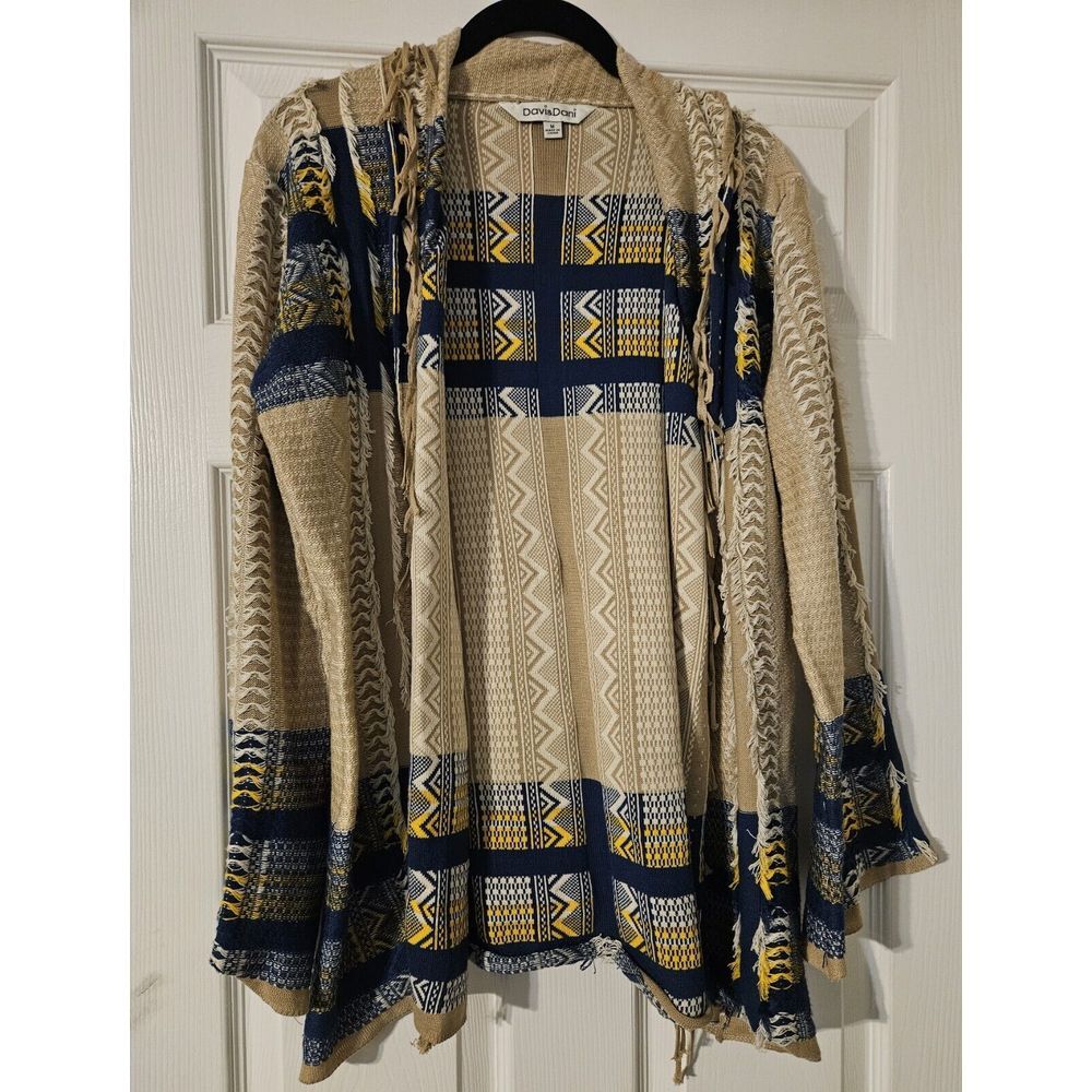 Davi & Dani Cardigan Fringe‎ Size M